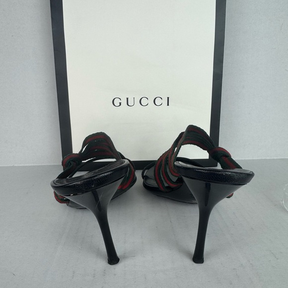 Gucci Black Red/Green Sandals with Multi-Strap Design Size 38. - Picture 11 of 15